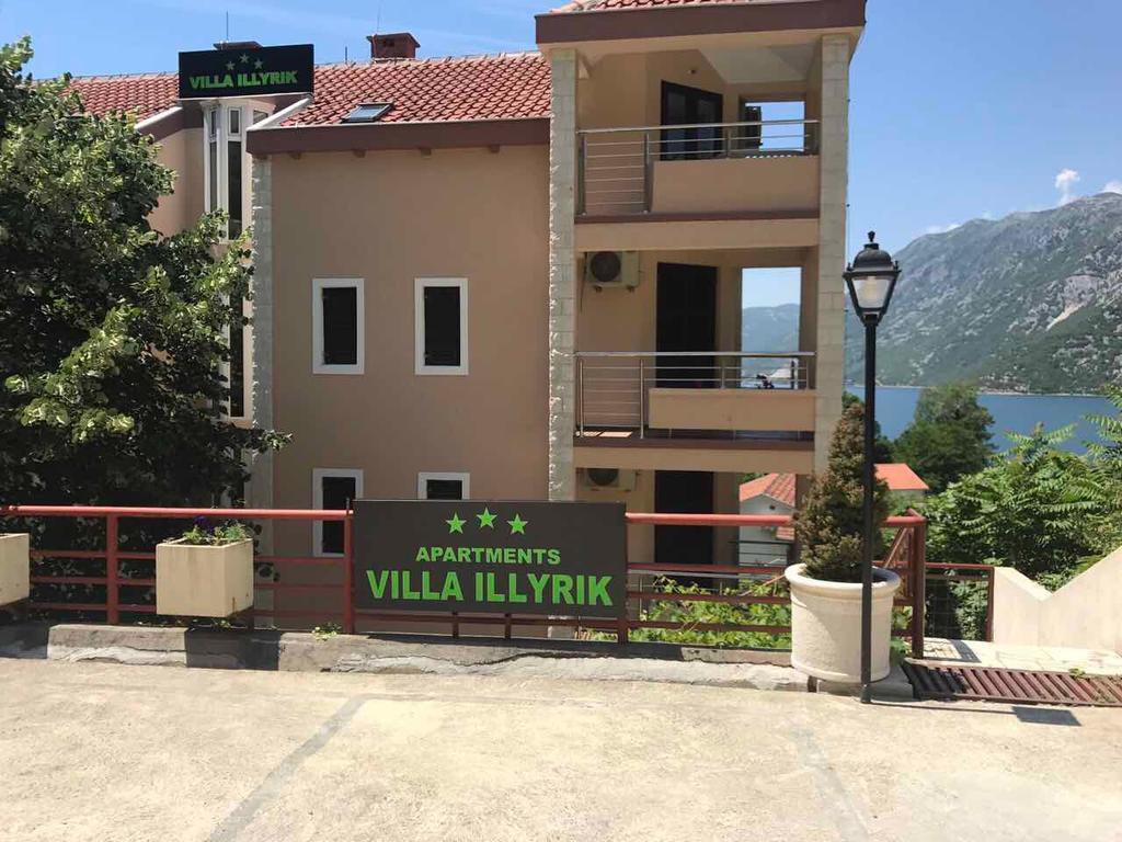 Apartments Villa Illyrik Рисан Экстерьер фото
